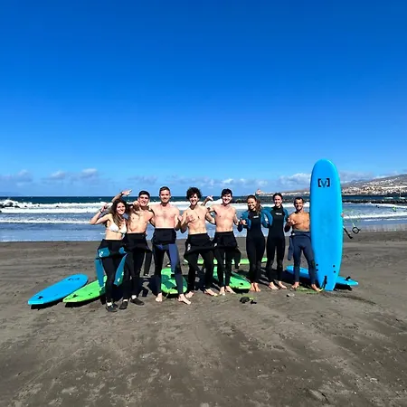 Single Fin Surf 旅馆 *